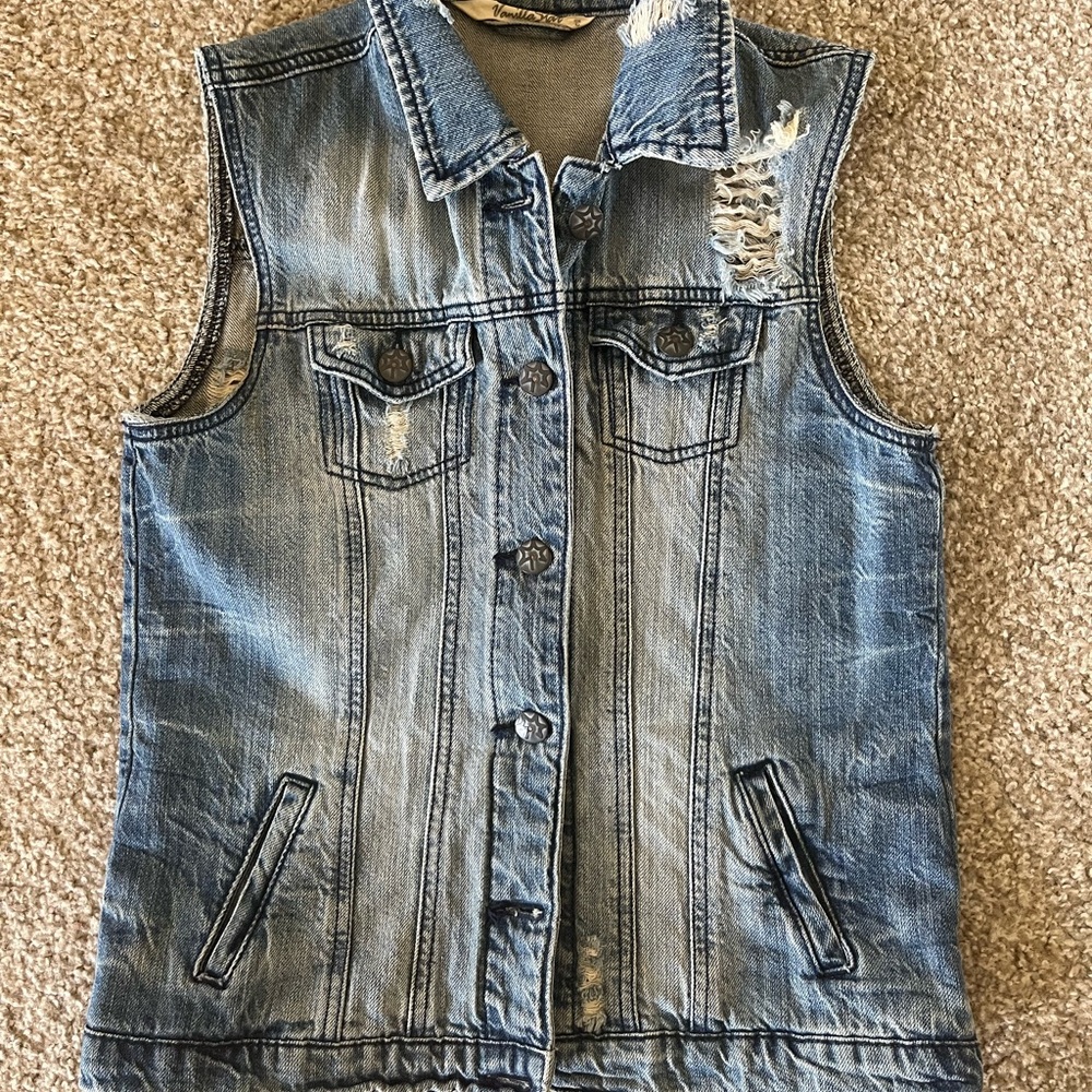 Denim distressed vest